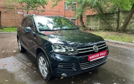 Volkswagen Touareg III, 2013 год, 2 650 000 рублей, 3 фотография