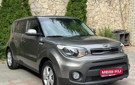 KIA Soul II рестайлинг, 2018 год, 1 520 000 рублей, 2 фотография