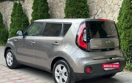 KIA Soul II рестайлинг, 2018 год, 1 520 000 рублей, 8 фотография