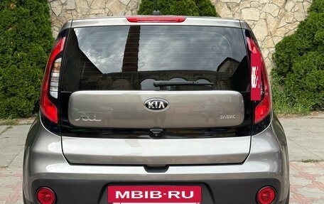 KIA Soul II рестайлинг, 2018 год, 1 520 000 рублей, 9 фотография