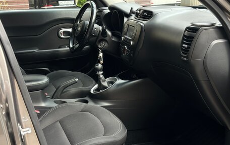 KIA Soul II рестайлинг, 2018 год, 1 520 000 рублей, 26 фотография