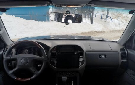 Mitsubishi Pajero III рестайлинг, 2000 год, 740 000 рублей, 8 фотография