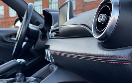 Fiat 124 Spider I, 2017 год, 2 500 000 рублей, 17 фотография