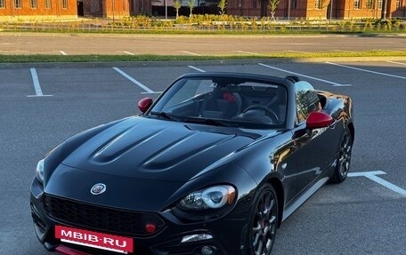 Fiat 124 Spider I, 2017 год, 2 500 000 рублей, 3 фотография