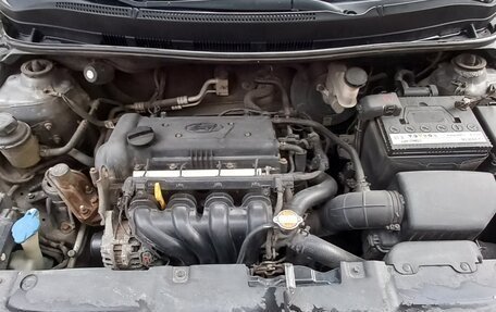 Hyundai Solaris II рестайлинг, 2011 год, 690 000 рублей, 14 фотография