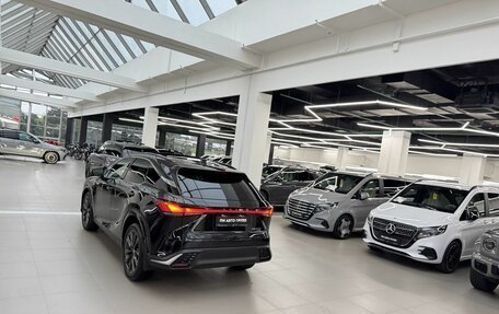 Lexus RX IV рестайлинг, 2026 год, 10 590 000 рублей, 40 фотография