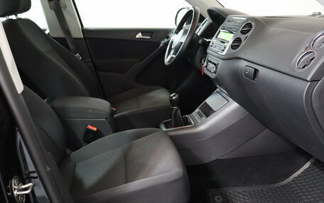 Volkswagen Tiguan I, 2011 год, 899 000 рублей, 10 фотография