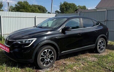 Renault Arkana I, 2021 год, 1 380 000 рублей, 2 фотография
