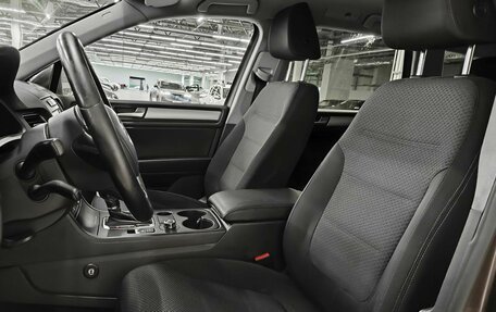 Volkswagen Touareg III, 2010 год, 1 429 000 рублей, 6 фотография