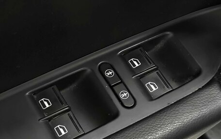 Volkswagen Touareg III, 2010 год, 1 429 000 рублей, 19 фотография