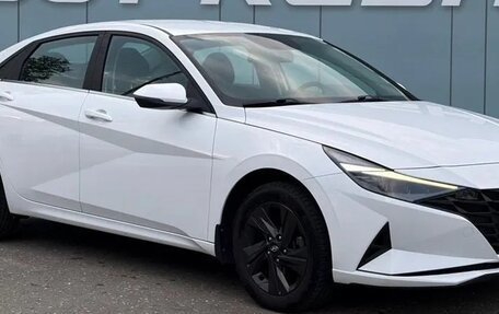 Hyundai Elantra, 2021 год, 1 790 000 рублей, 2 фотография