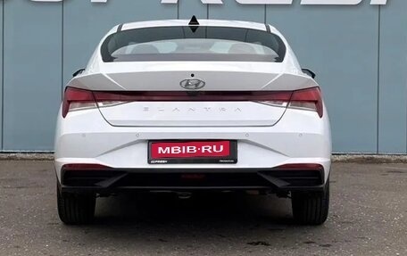 Hyundai Elantra, 2021 год, 1 790 000 рублей, 4 фотография
