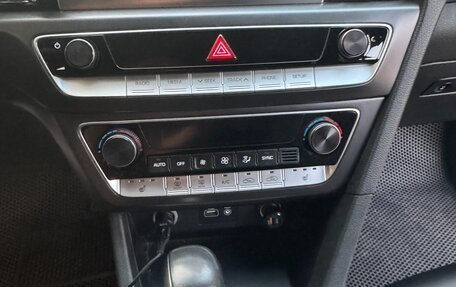 Hyundai Sonata VII, 2018 год, 1 800 000 рублей, 9 фотография