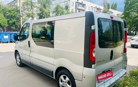 Renault Trafic, 2007 год, 1 450 000 рублей, 7 фотография