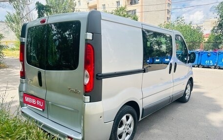 Renault Trafic, 2007 год, 1 450 000 рублей, 5 фотография