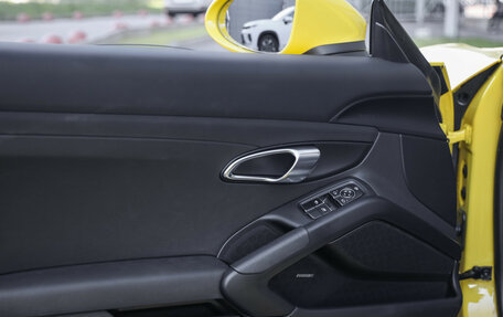 Porsche Boxster, 2020 год, 8 990 000 рублей, 30 фотография