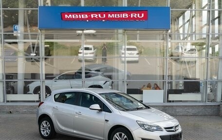 Opel Astra J, 2014 год, 949 000 рублей, 3 фотография