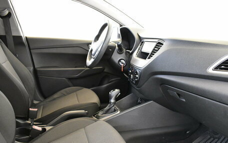 Hyundai Solaris II рестайлинг, 2018 год, 1 120 000 рублей, 11 фотография
