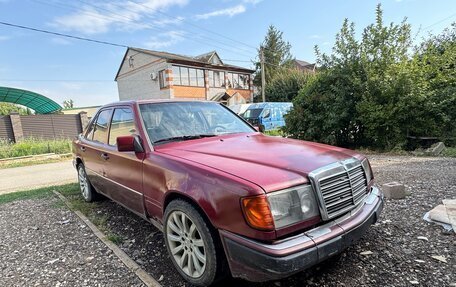 Mercedes-Benz E-Класс, 1992 год, 200 000 рублей, 2 фотография