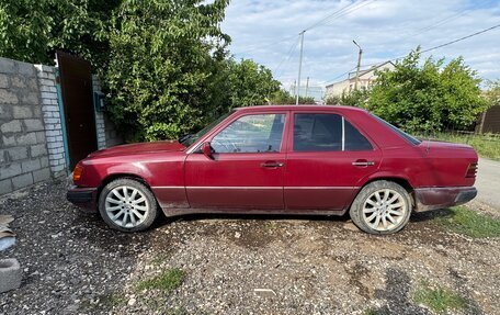 Mercedes-Benz E-Класс, 1992 год, 200 000 рублей, 4 фотография