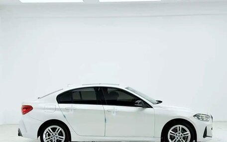 BMW 1 серия, 2022 год, 1 950 000 рублей, 5 фотография