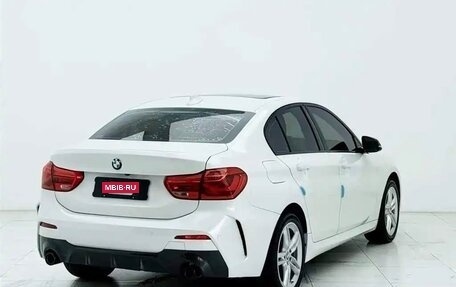 BMW 1 серия, 2022 год, 1 950 000 рублей, 3 фотография