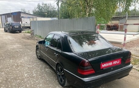 Mercedes-Benz C-Класс, 1998 год, 200 000 рублей, 5 фотография