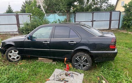 Mercedes-Benz C-Класс, 1998 год, 200 000 рублей, 8 фотография