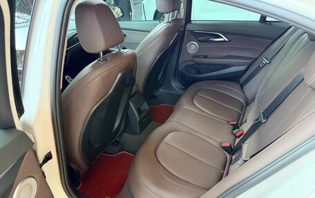 BMW 1 серия, 2023 год, 1 990 000 рублей, 9 фотография