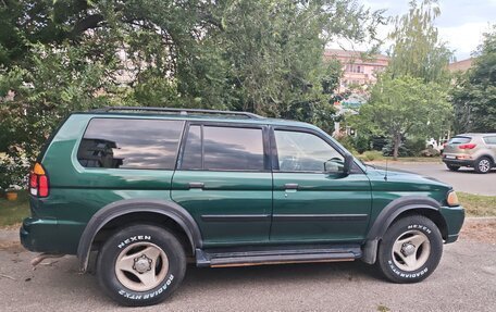 Mitsubishi Montero Sport, 2000 год, 1 050 000 рублей, 24 фотография