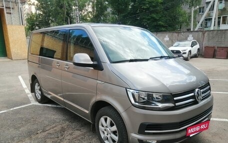Volkswagen Caravelle T6 рестайлинг, 2018 год, 3 600 000 рублей, 4 фотография