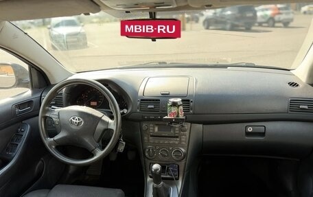 Toyota Avensis III рестайлинг, 2007 год, 570 000 рублей, 10 фотография