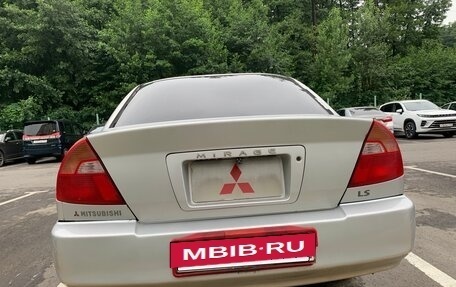 Mitsubishi Mirage VI рестайлинг, 2000 год, 100 000 рублей, 6 фотография