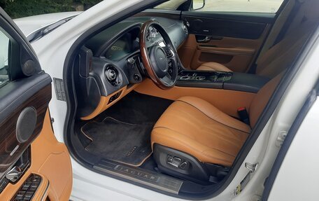 Jaguar XJ IV (X351), 2011 год, 1 950 000 рублей, 6 фотография