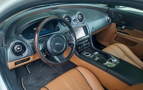 Jaguar XJ IV (X351), 2011 год, 1 950 000 рублей, 7 фотография