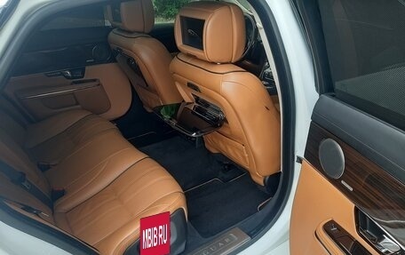 Jaguar XJ IV (X351), 2011 год, 1 950 000 рублей, 10 фотография