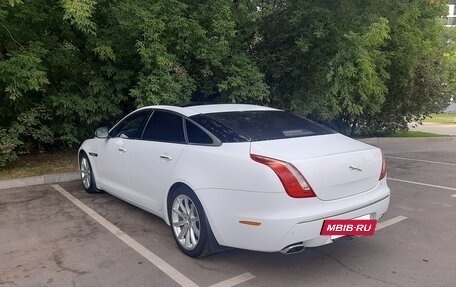 Jaguar XJ IV (X351), 2011 год, 1 950 000 рублей, 3 фотография