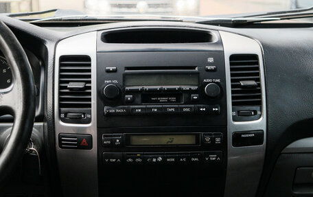 Toyota Land Cruiser Prado 120 рестайлинг, 2004 год, 1 600 000 рублей, 12 фотография