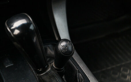 Toyota Land Cruiser Prado 120 рестайлинг, 2004 год, 1 600 000 рублей, 17 фотография