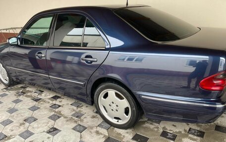 Mercedes-Benz E-Класс, 1999 год, 750 000 рублей, 6 фотография