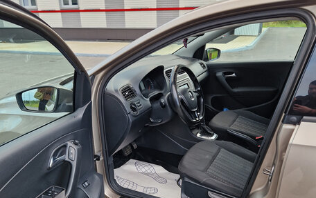 Volkswagen Polo VI (EU Market), 2018 год, 1 080 000 рублей, 13 фотография