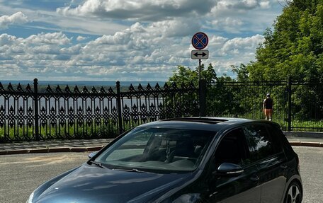 Volkswagen Golf GTI VII, 2010 год, 1 600 000 рублей, 2 фотография