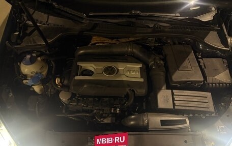 Volkswagen Golf GTI VII, 2010 год, 1 600 000 рублей, 20 фотография