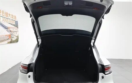 Porsche Macan I рестайлинг, 2021 год, 4 859 400 рублей, 5 фотография