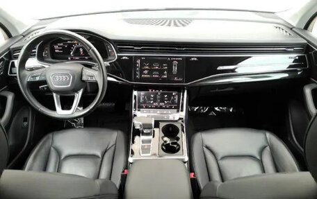 Audi Q7, 2023 год, 5 450 000 рублей, 6 фотография