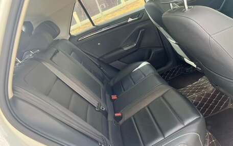 Volkswagen T-Roc I, 2022 год, 1 730 000 рублей, 23 фотография