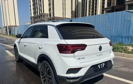 Volkswagen T-Roc I, 2022 год, 1 730 000 рублей, 17 фотография
