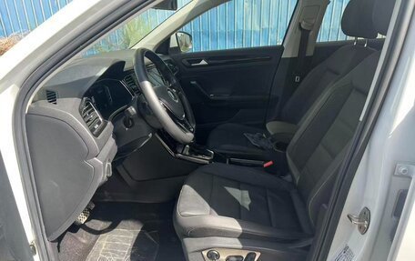 Volkswagen T-Roc I, 2022 год, 1 730 000 рублей, 22 фотография