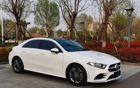 Mercedes-Benz A-Класс, 2023 год, 1 790 098 рублей, 3 фотография