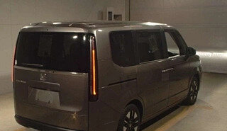 Honda Stepwgn, 2022 год, 2 100 155 рублей, 2 фотография